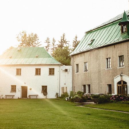 Lesny Dwor W Gorach Sowich Hotel Woliborz Exterior photo