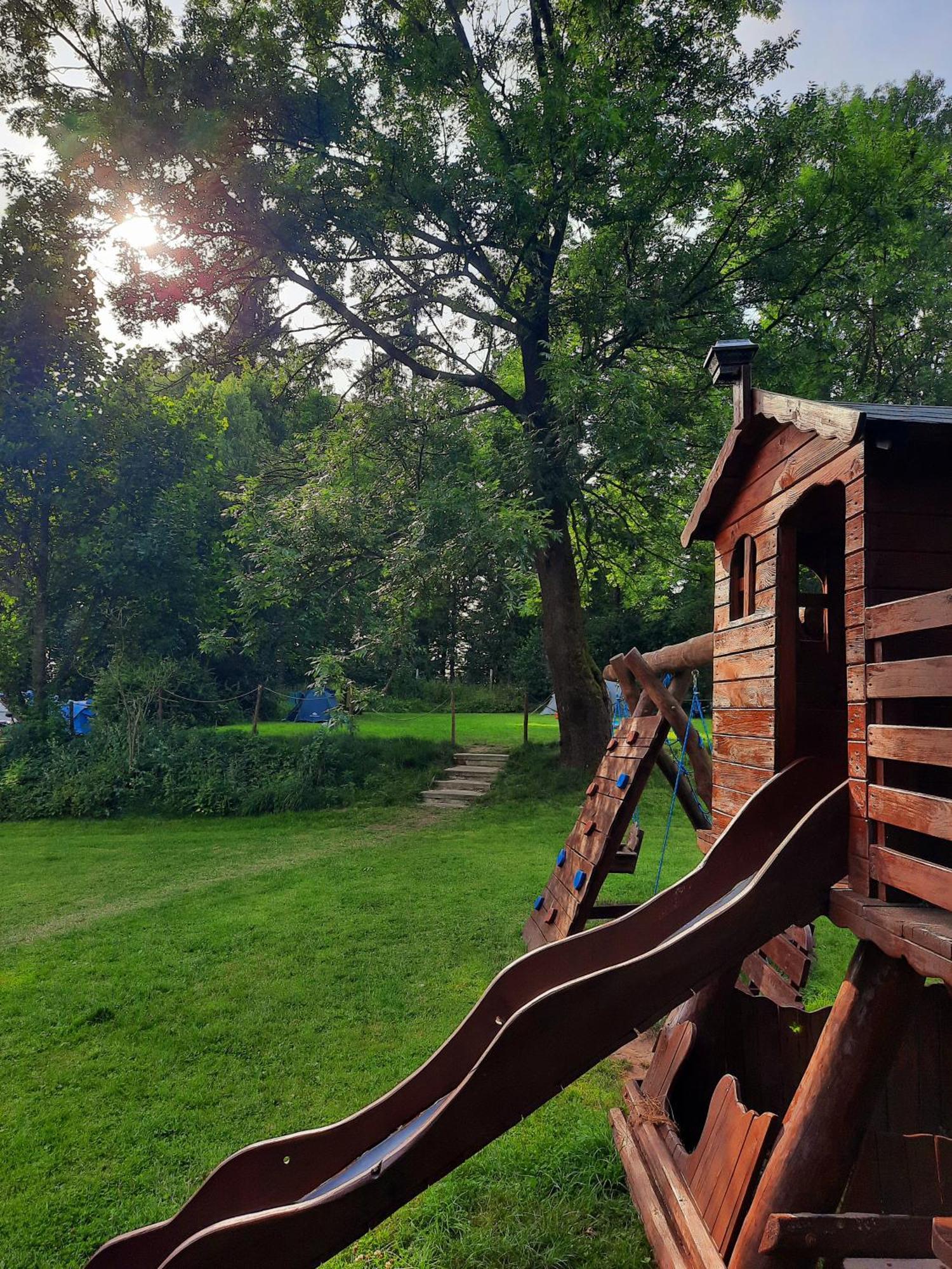 Lesny Dwor W Gorach Sowich Hotel Woliborz Exterior photo
